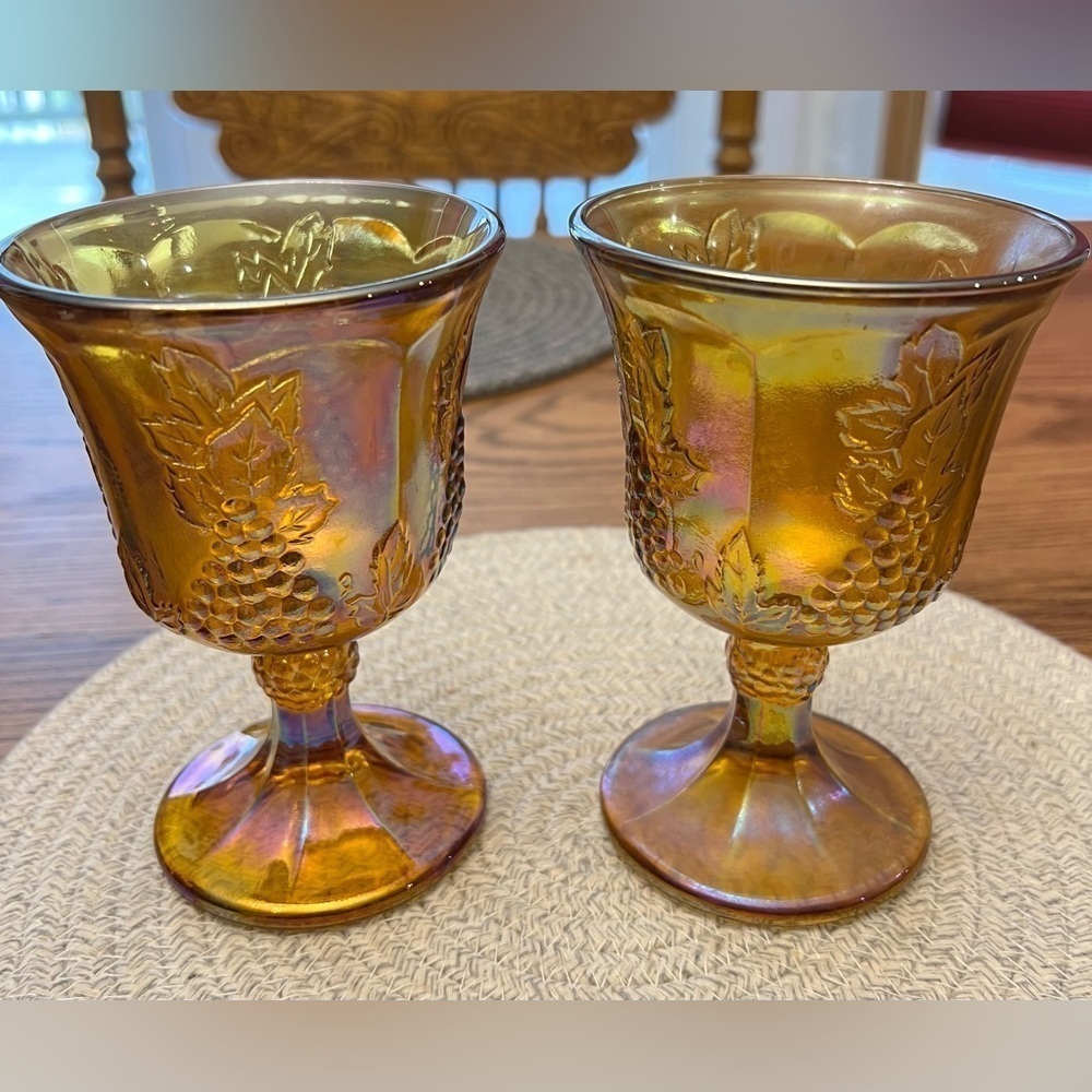 Vintage Gold Iridescent Indiana
Carnival Glass Goblet Harvest Grape
Set Of 2